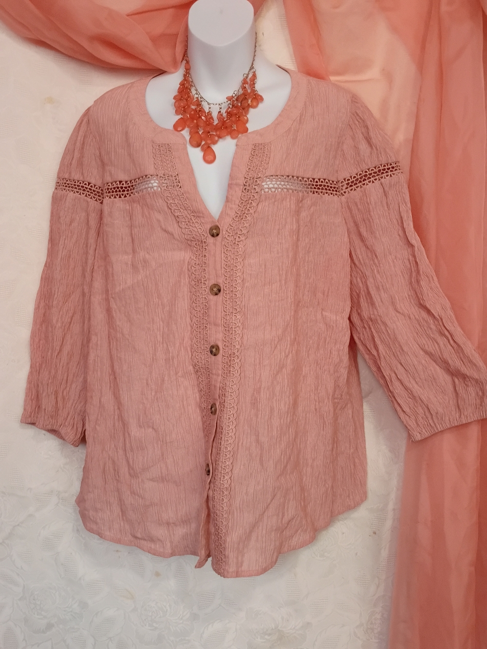 Ladies Light Peach Button-Front Crochet-Trim Blouse Sz 2XL